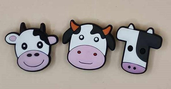 CUTE COW HEADS 3 PACK OF CHARMS